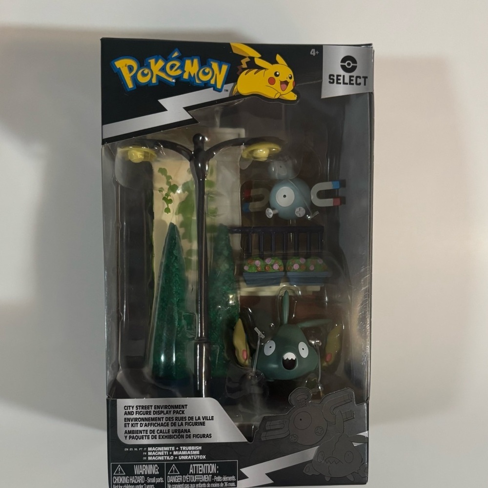 Pokemon Select City Street Set - Magnemite & Trubbish Display Pack (Wave 5) - Picture 4 of 14